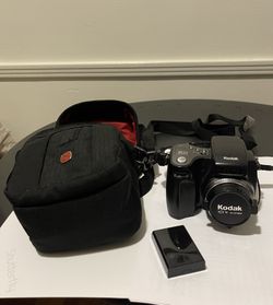 *** Kodak Camera Easy Share DX 7590 ***