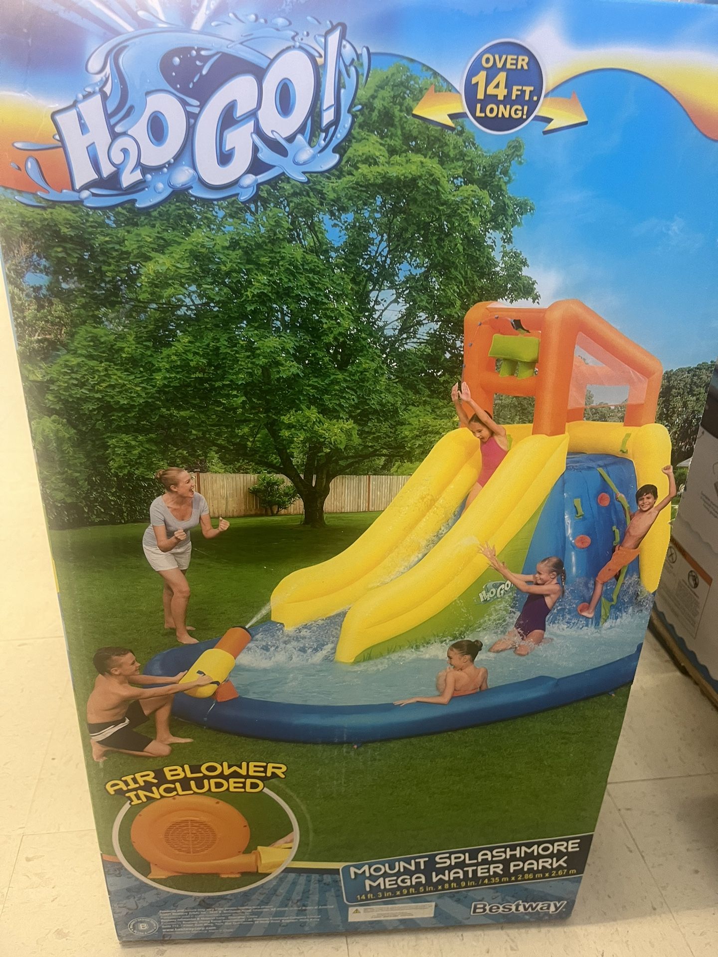 Mega Water Park Slide 
