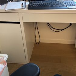 White IKEA MICKE Desk For Sale