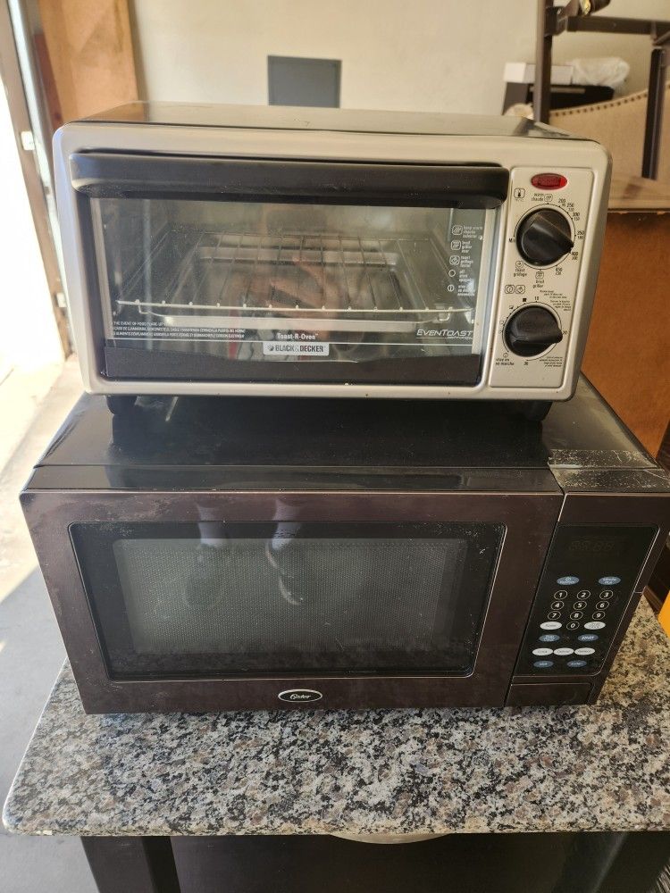 Microwave and Toaster Oven Combo $30
