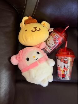 Hello Kitty cups/plushies