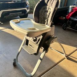 Ingenuity baby’s high chair