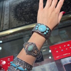 Turquoise & Silver Bracelet - ESTATE