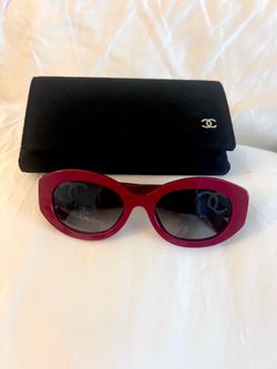 Chanel red oval plastic frame with box and tags