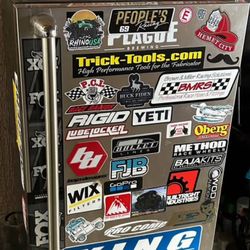 Mini Fridge 