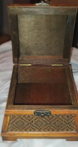 Vintage Trinket Keepsake Box