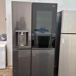 LG REFRIGERATOR BLACK STAINLESS STEEL THINQ  WITH 4 STYLES THE ICE