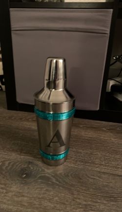 Cocktail shaker
