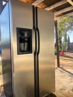 Free fridge (both do not cool)