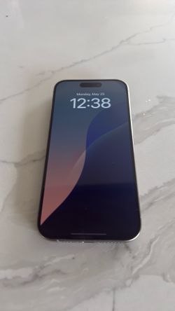 iPhone 15 pro 256g