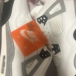 Jordan 4s