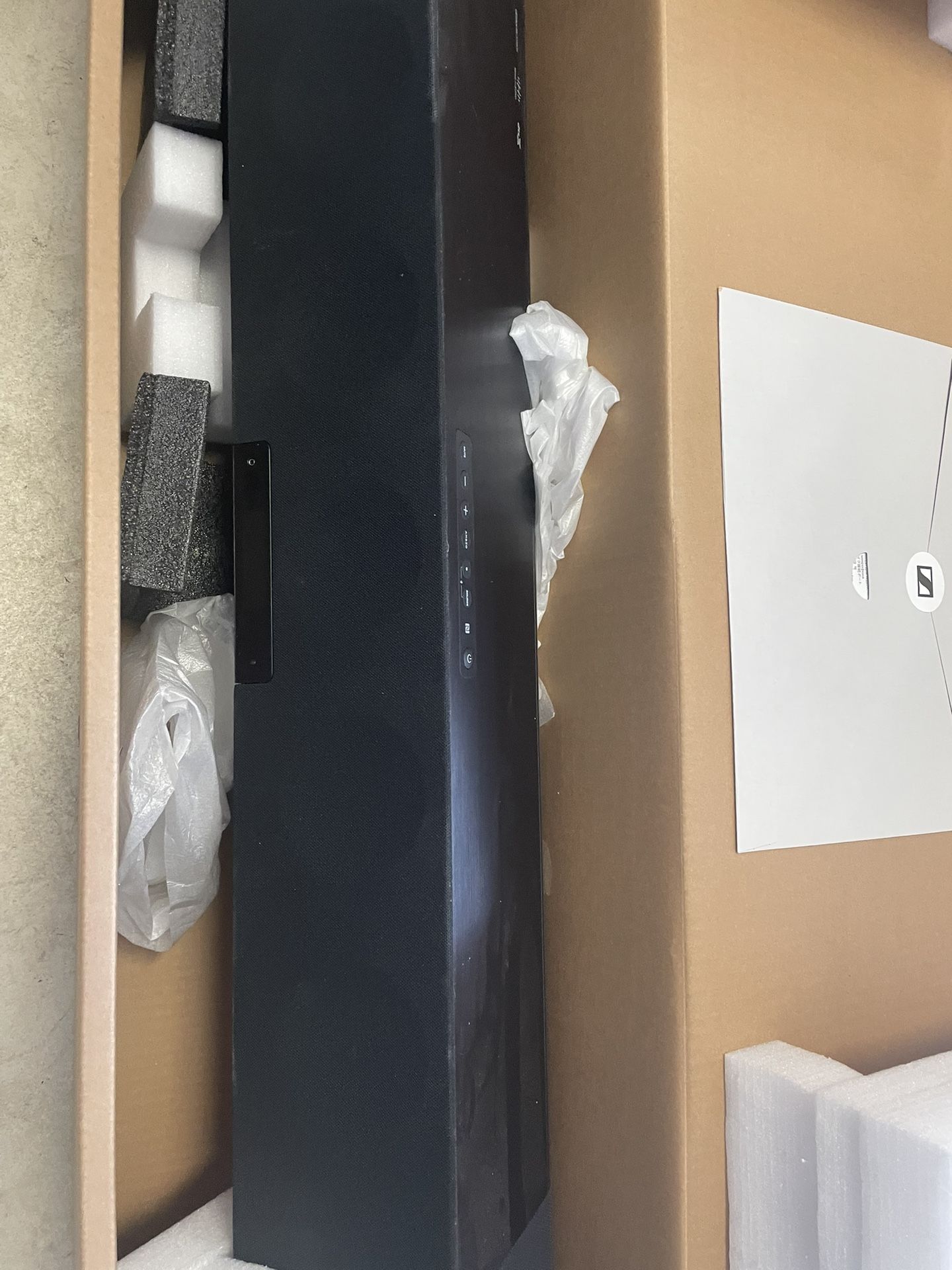 AMBEO Soundbar SB01