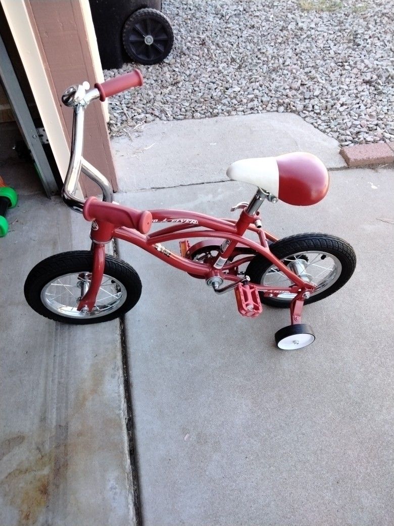 Radio Flyer Kids Bike 