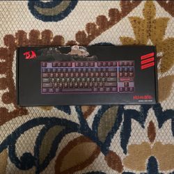 Red Dragon Kuruma Gaming Keyboard