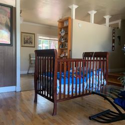 baby crib 