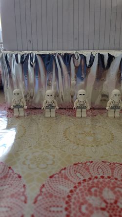 Lego snow trooper