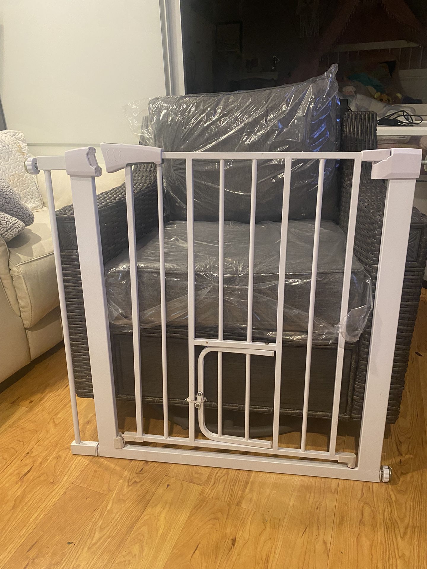 Walk Through Dog Gate. Yours For Only $$25Great Deal!!🔥🔥🔥