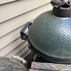 Big Green Egg  Lrg 