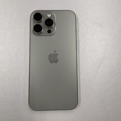 iPhone 16 Pro Max 256Gb Desbloqueado