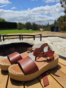 Womens shoes
