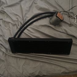 Never Used , 360 Mm Cyber power Aio With Intel Brackets 