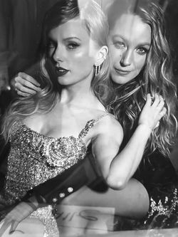 Framed rare black & white Taylor Swift Blake Lively large poster photo