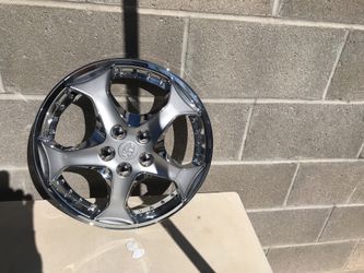One tire hub 5 bucks