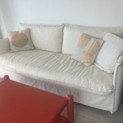 Neva Sofa Fluffy Comfort