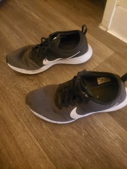 Genuine adidas Men Shoes 8.5 Used