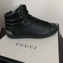 Gucci Shoes 