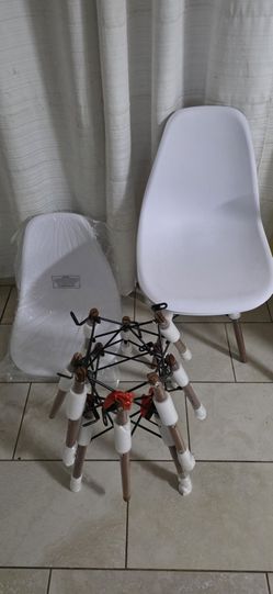 Modern style chairs