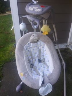 Ingenuity Baby Swing Like New Paid $200