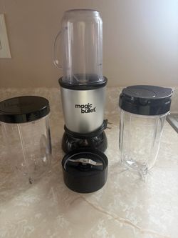 Magic Bullet Personal Blender - Silver with Clear Cups