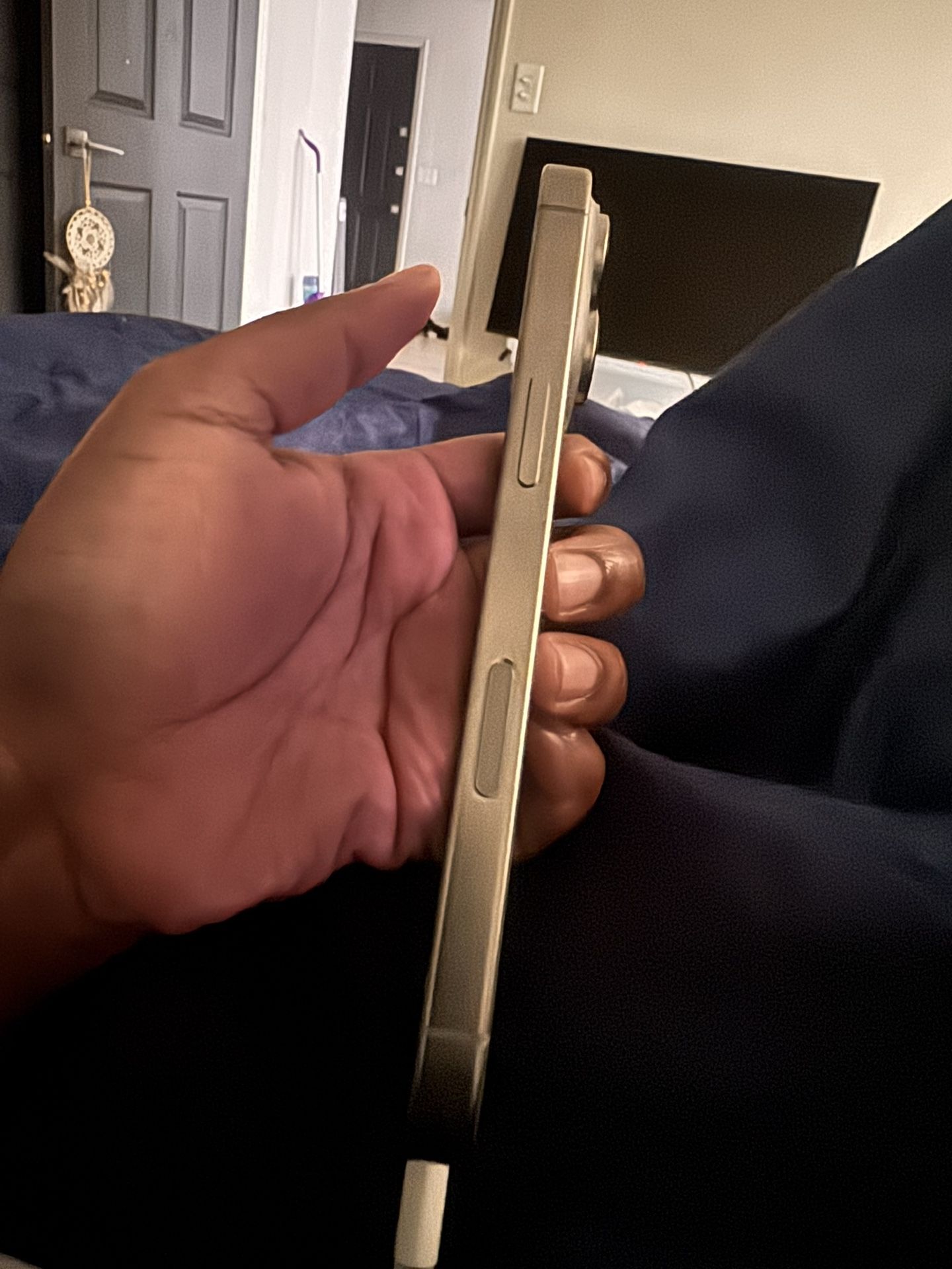 iPhone 16 Pro VZ