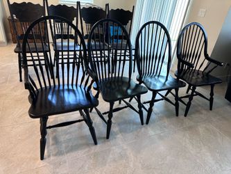 Set of 4 Windsor dining chairs