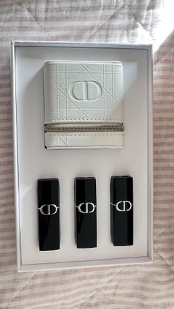Dior Mini Lipstick Gift Set – 3 Travel Size Lipsticks + Dior Pouch (brand new)