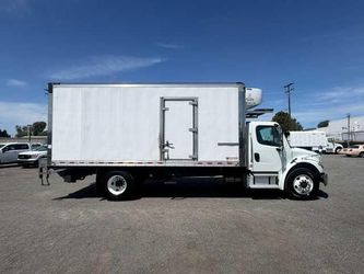 2019 Freightliner M2 106