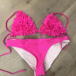3 LARGE BIKINI 100$