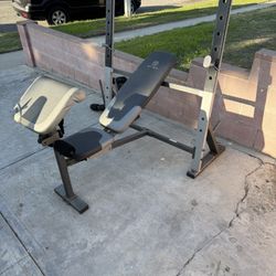 Golds Gym Weight Bench