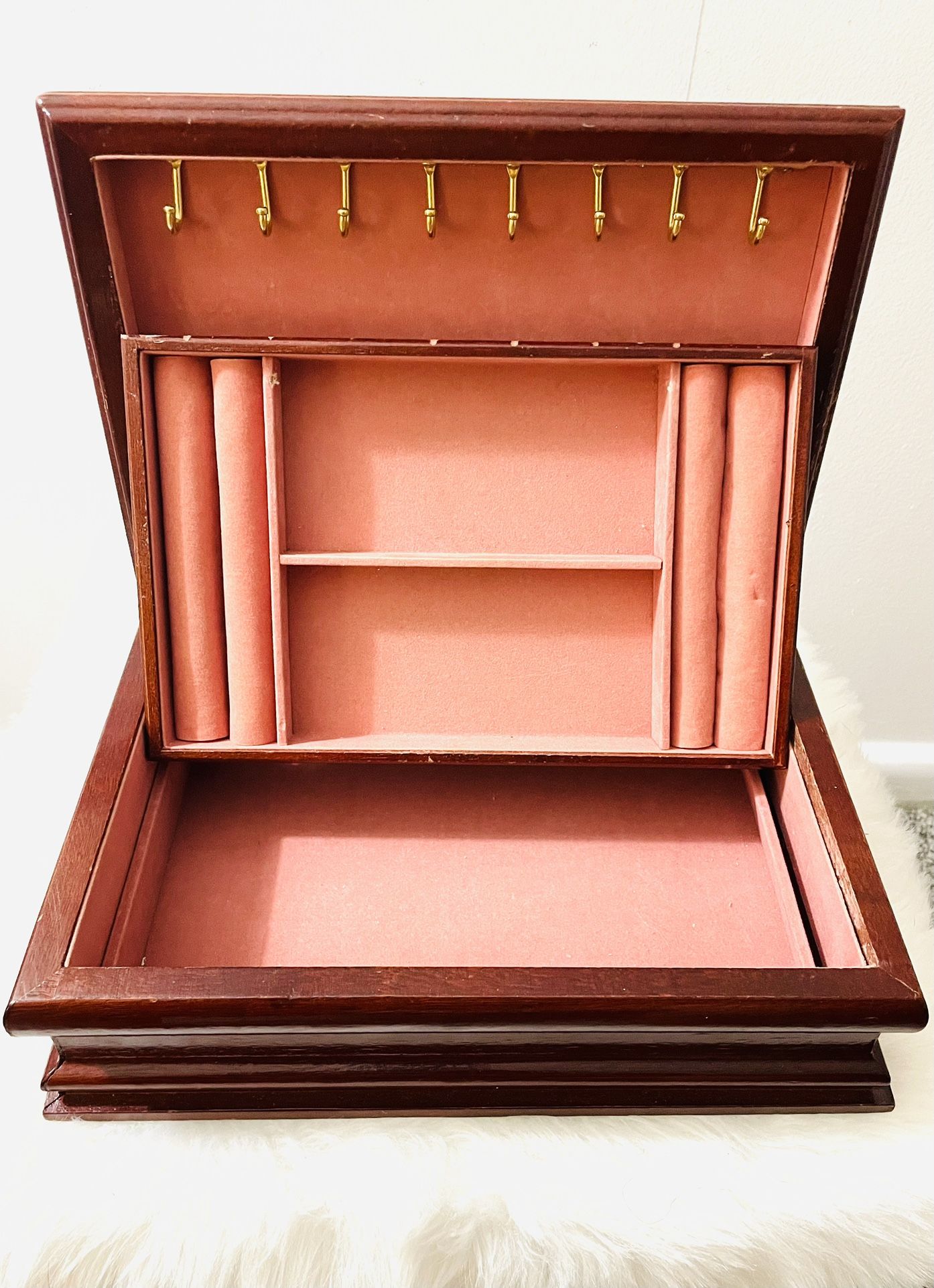 VTG Wooden Jewelry Box with Pink Velvet Interior Ring Slots & Hooks