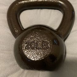 Kettle Weight 20lbs Asking $20 It’s New 