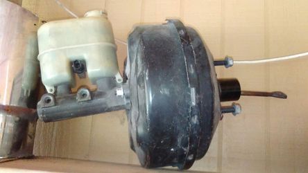2002 Chevrolet Silverado 1500 power brake booster