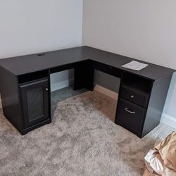 Corner L-shape Wood Desk