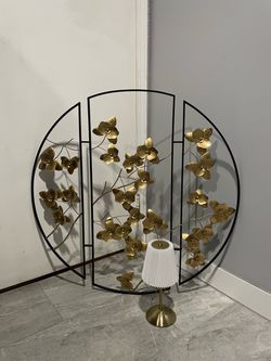 Large Round Metal Floral Wall Art with lamp