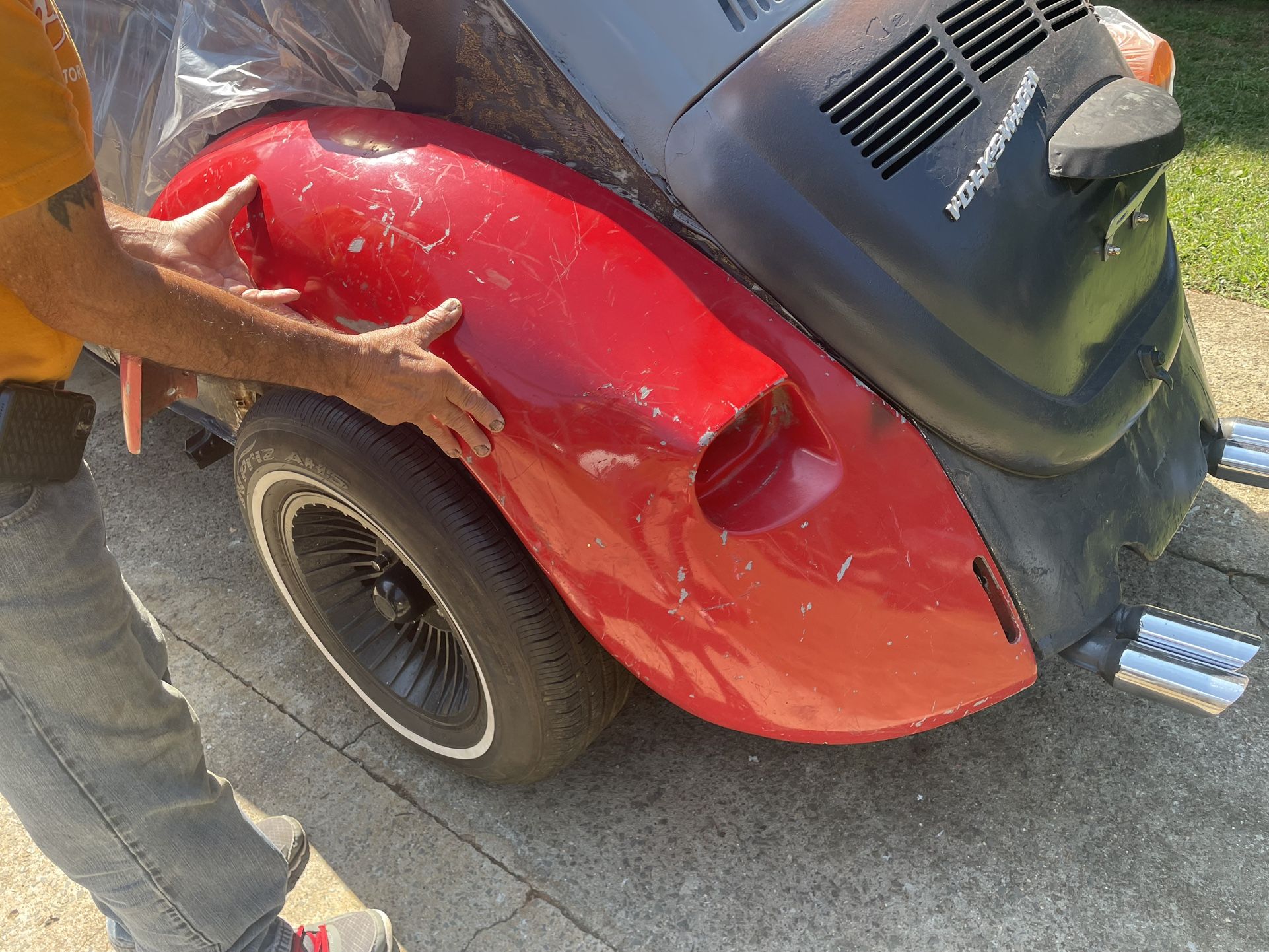 Volkswagen Fenders Left and Right Classic Beetle Custom Rear Fenders