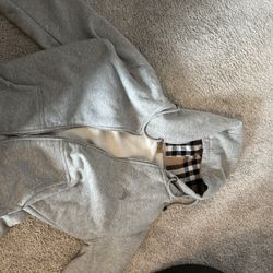 Burberry hoodie 