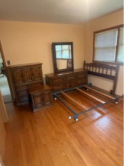 Vintage Bedroom set, dresser, headboard, chest, nightstand, mirror