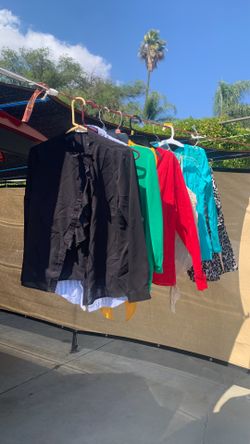 Blusas $1 cada una
