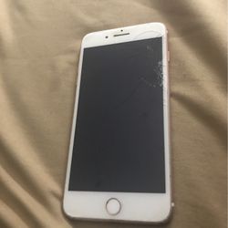 iPhone 7 Plus Cracked At The Top