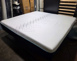 Nectar Premier Hybrid 13" King Mattress – Like New Open Box (Dual Cooling)